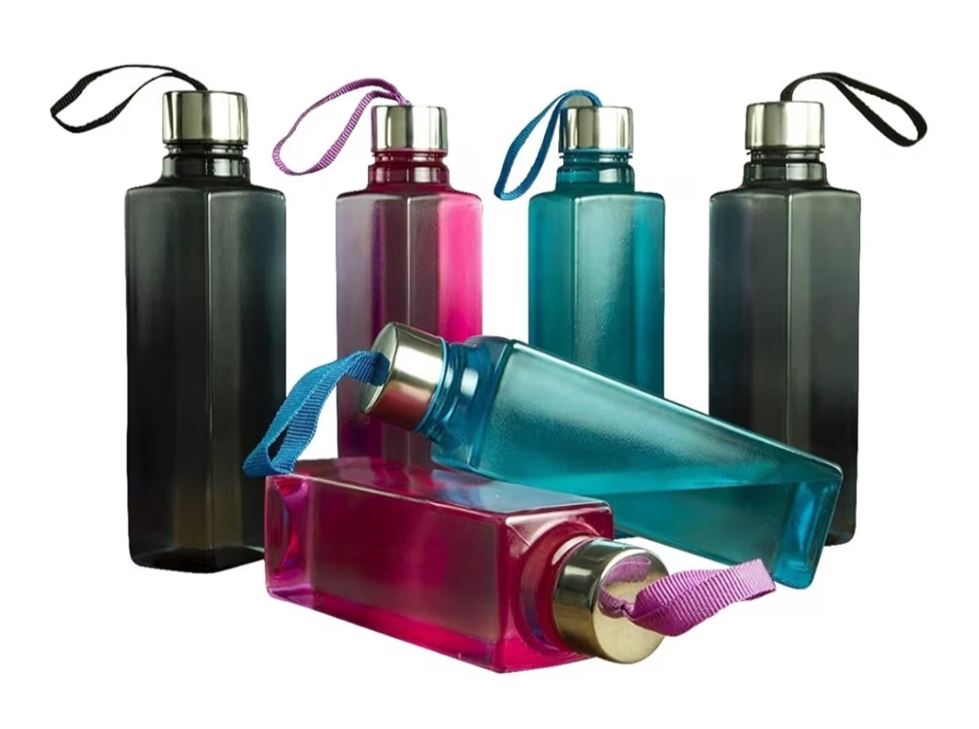 Giftora Unbreakable Square Shape Water Bottle – 1000ml (WB-9)