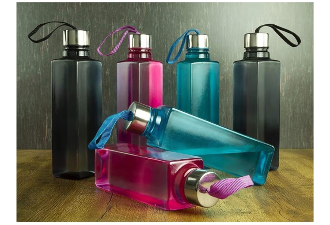 Giftora Unbreakable Square Shape Water Bottle – 1000ml (WB-9)