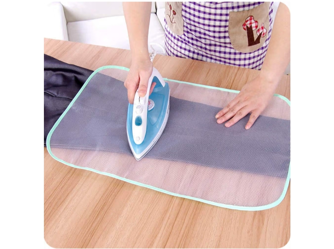 Protective Ironing Mesh with Ironing Rest Pad | Insulated Cloth Guard for Delicate Garments | Reusable Washable Press Mat for Safe Ironing (Multicolor)